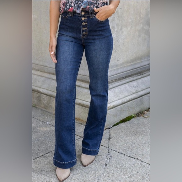 NWT Grace & Lace Jeans button fly flare denim jeans - Picture 1 of 16